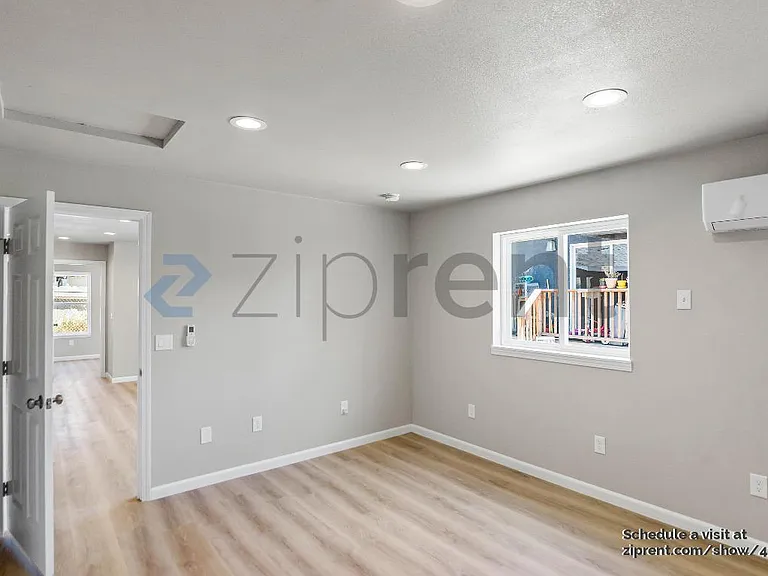 1715 96th Ave — Photo 16