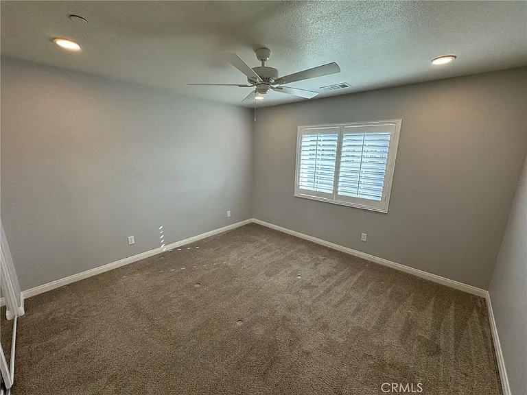 501 Villa Way — Photo 27