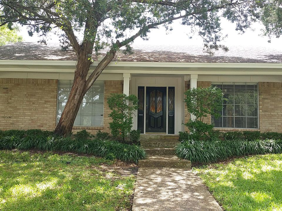 1st image of 10013 Burgundy Ln