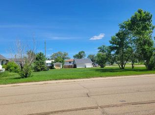 5301 Victoria Ave, Coronation, AB T0C1C0