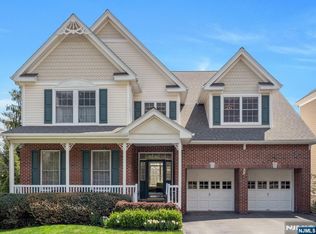 6 Knollwoods, Oakland, NJ 07436