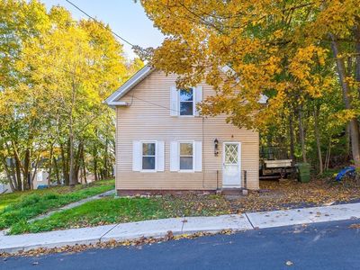 17 Otis St, Warren, MA, 01083