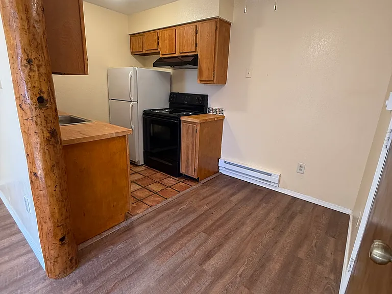 2600 W Zia Rd #B14 — Photo 5