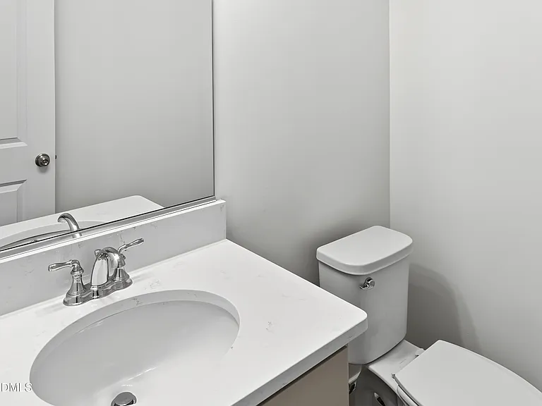 1018 Bonanza Ln — Photo 16