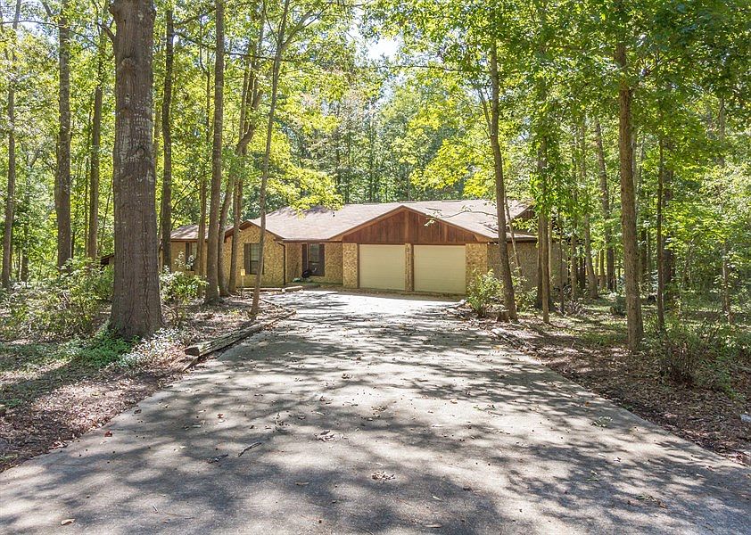 2nd image of 337 Pinemont Dr