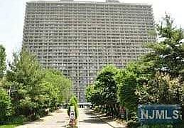 1st image of 1530 Palisade Ave APT 21B
