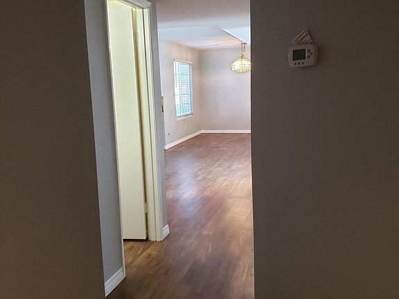 3rd image of 4393 Harmony Ln