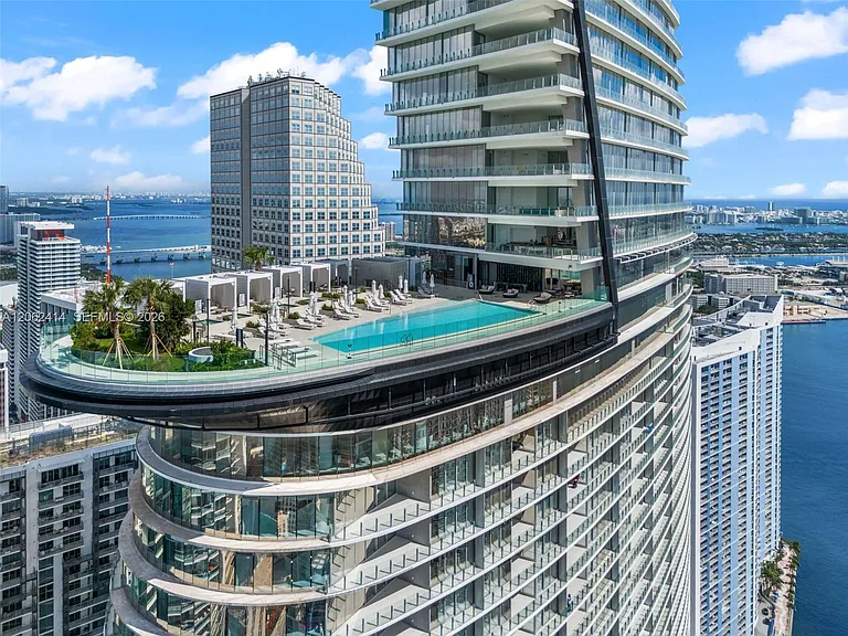 300 Biscayne Boulevard Way #1708 — Photo 34
