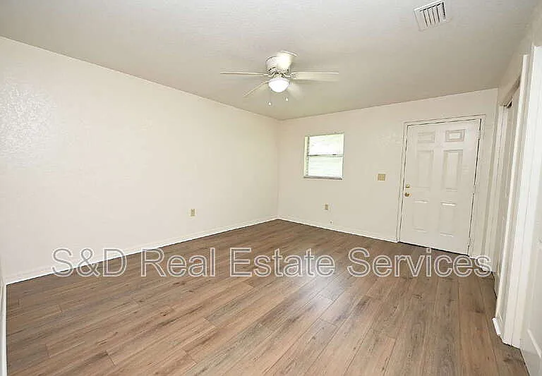 613 Robin Rd #3 — Photo 17