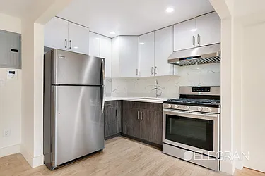 Rented by (Legacy) Elegran