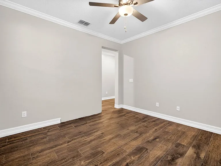 19462 Forest Garden Ct — Photo 17