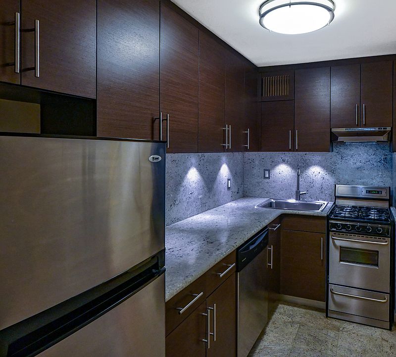 1st image of 123 E 54th St APT 4B