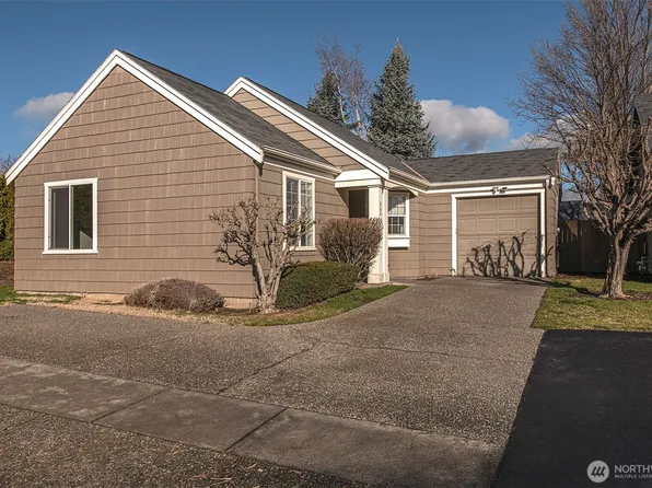 800 SE Parkside Place, College Place, WA 99324