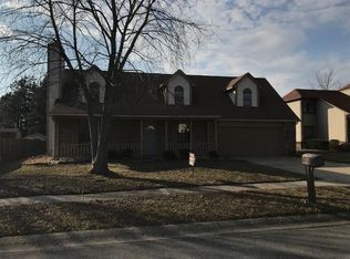 7534 Geist Pointe Cir, Indianapolis, IN 46236