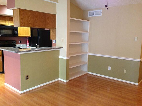5th image of 2120 El Paseo St APT 2006