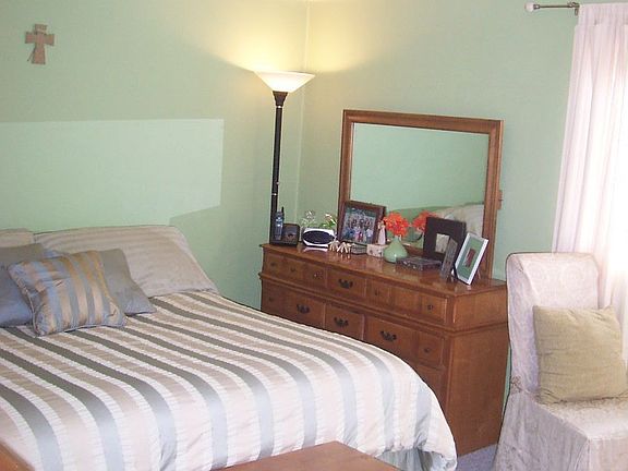 4th image of 2847 Santa Paula Ct
