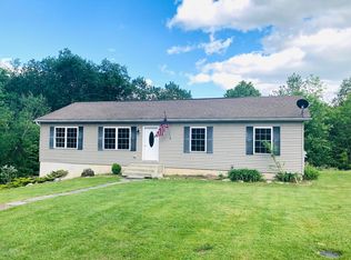 306 6th St, Vandling, PA 18421