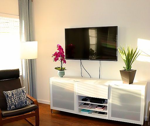 2nd image of 19 Vista Gardens Trl