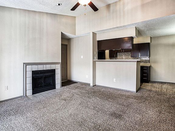 3rd image of 7232 Park West Cir APT 206