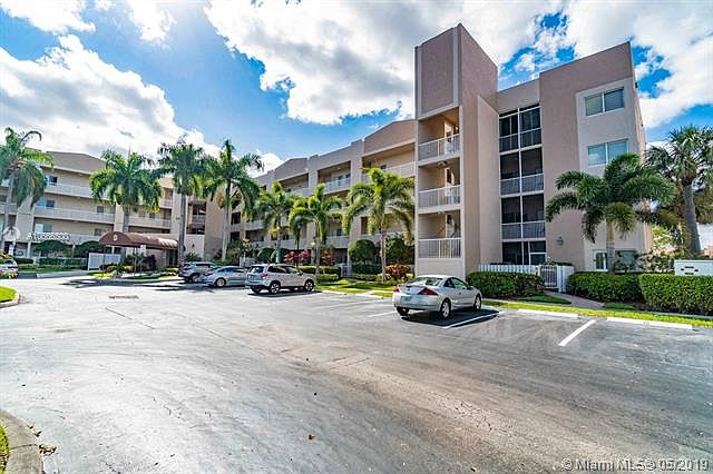 1st image of 7755 Yardley Dr APT 211