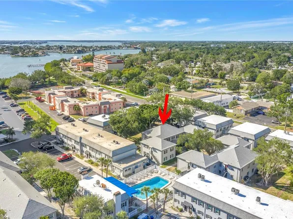 6960A Sunset Dr S APT 1B, Saint Petersburg, FL 33707