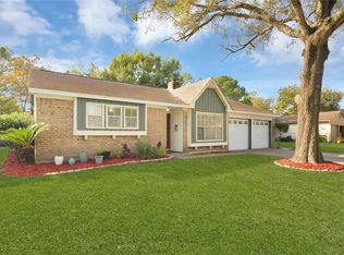 814 Buoy Rd, Houston, TX 77062