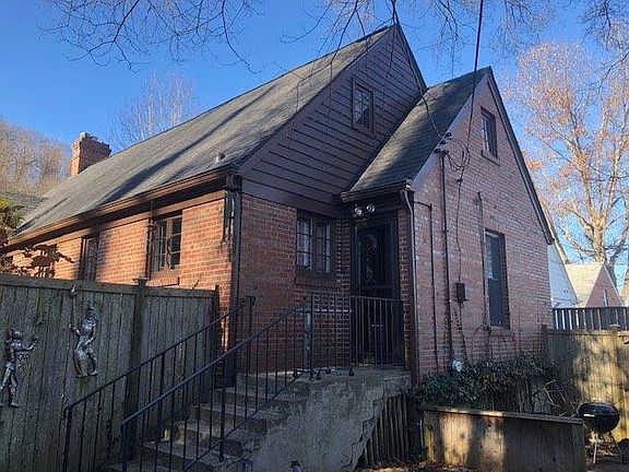 5th image of 511 Marshall Ct