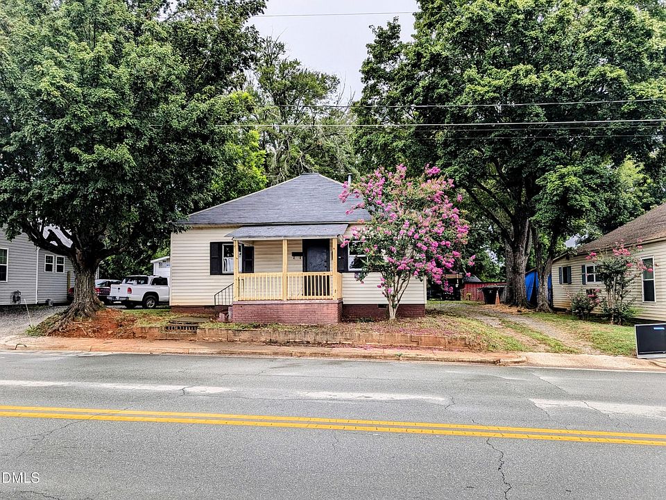 1st image of 409 S Anthony St