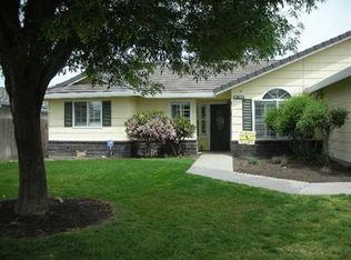20458 Songbird Way, Hilmar, CA 95324