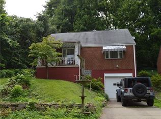 1015 Woodland Rd, Blawnox, PA 15238