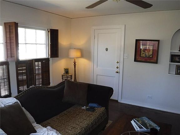 5th image of 3509 Asbury St APT 4