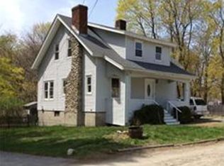 4 Brookside Ave, Worcester, MA 01602