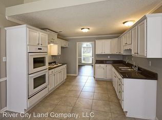 4372 Long Creek Rd, Memphis, TN 38125