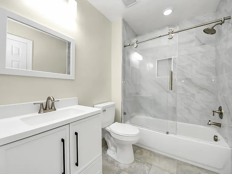 7066 Villa Dr #A — Photo 31