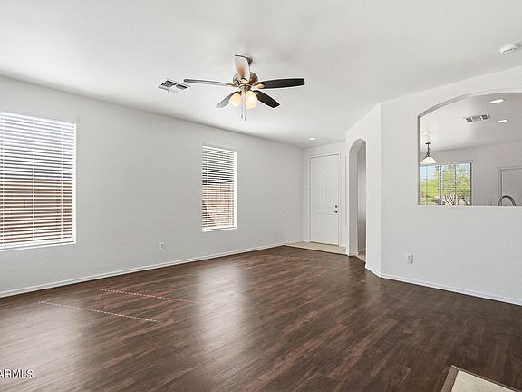 3rd image of 12725 W CHEERY LYNN Road