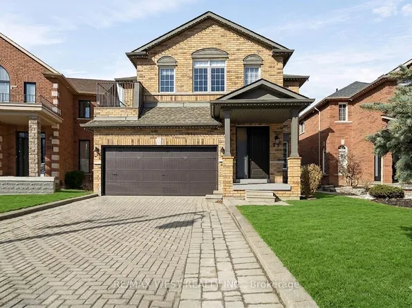 99 Gray Park Dr, Caledon, ON L7E 2N5