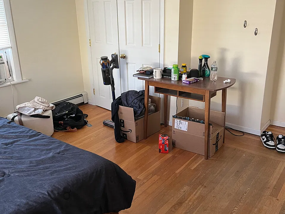 1st Large bedroom