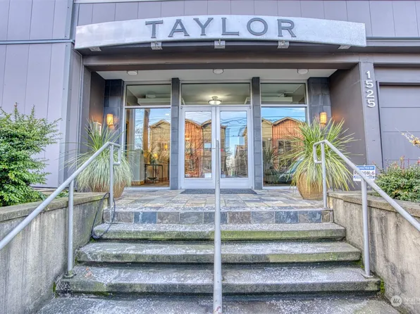 1525 Taylor Avenue N #302, Seattle, WA 98109