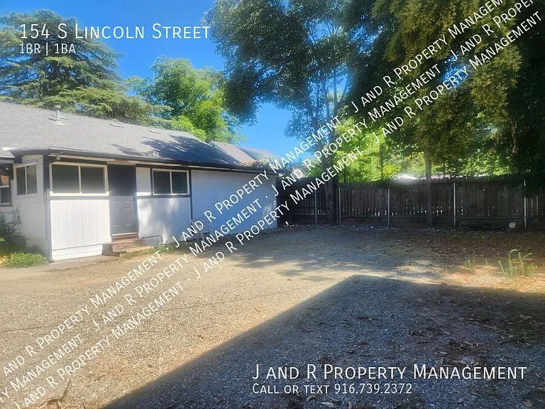 154 S Lincoln St — Photo 6