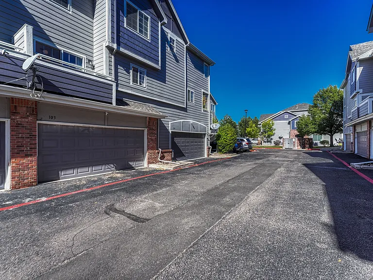 1337 S Danube Ct #103 — Photo 10