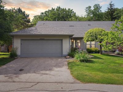 2060 N Cross Creek Ct SE, Grand Rapids, MI, 49508