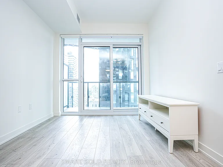 110 Broadway Ave #2504 — Photo 5