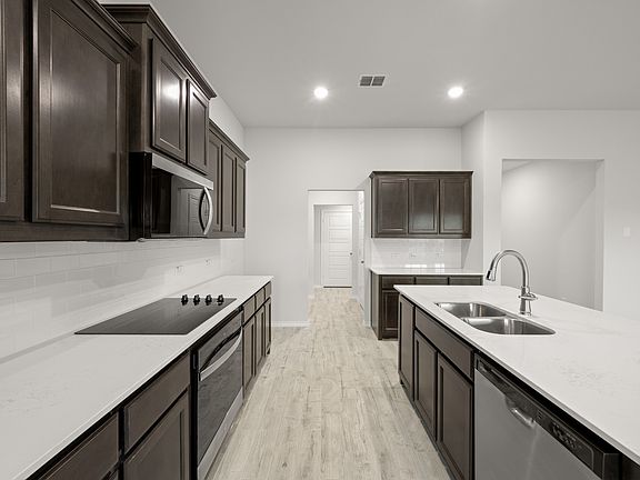 6th image of this home
