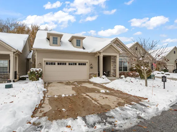 2714 Rustic Crooked Cir, Valparaiso, IN 46385