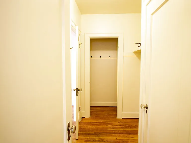 1634 NE 41st Ave #4 — Photo 8