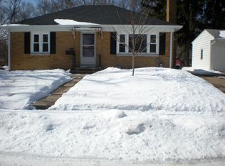 3133 15th St #C, Moline, IL 61265