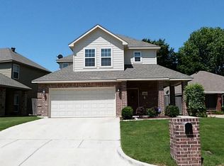 5612 Wembley Downs Dr, Arlington, TX 76017