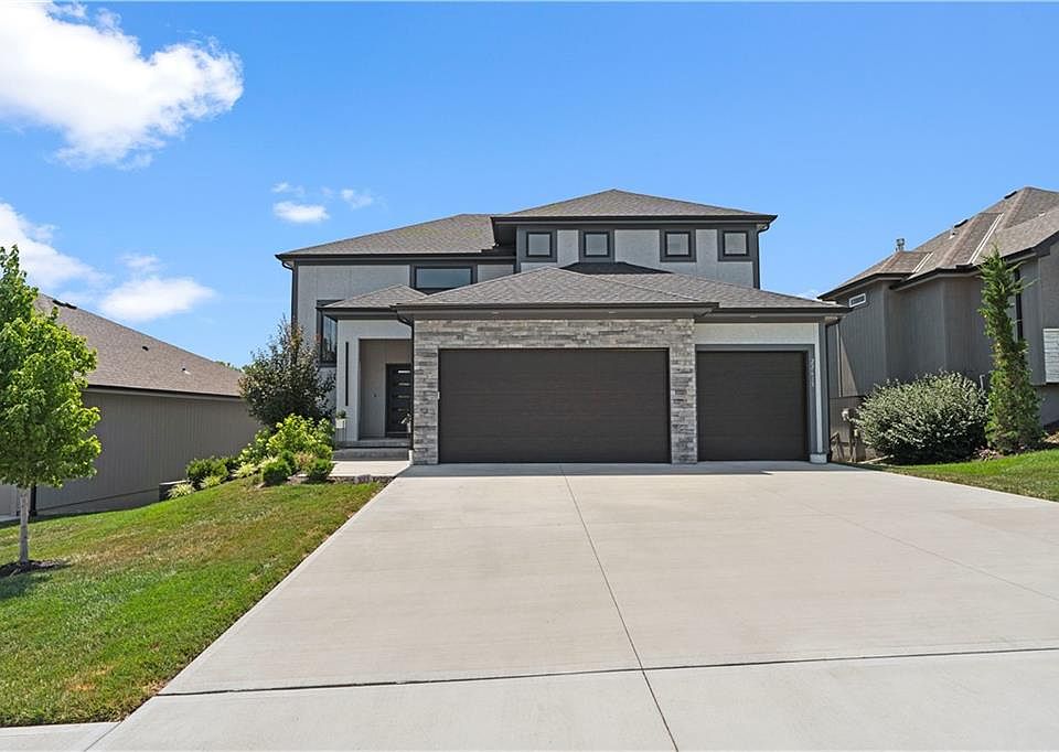 22615 W 87th Ter, Lenexa, KS 66227 | Zillow