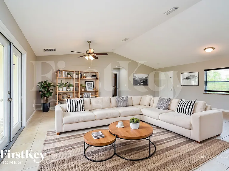 5123 White Ave — Photo 4