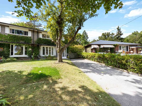 104 Billington Cres, Toronto, ON M3A 2G6